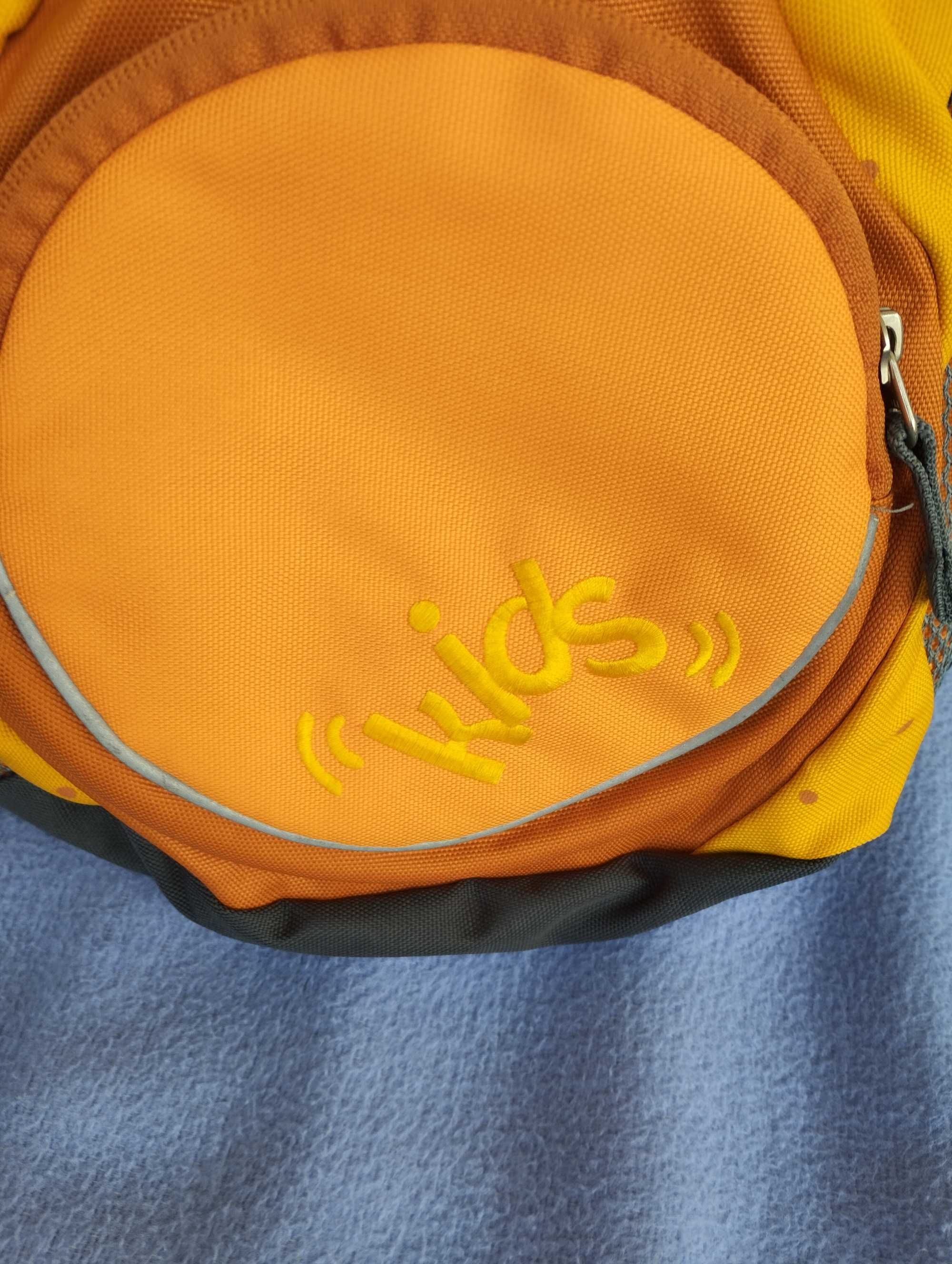 Детска раничка Deuter.