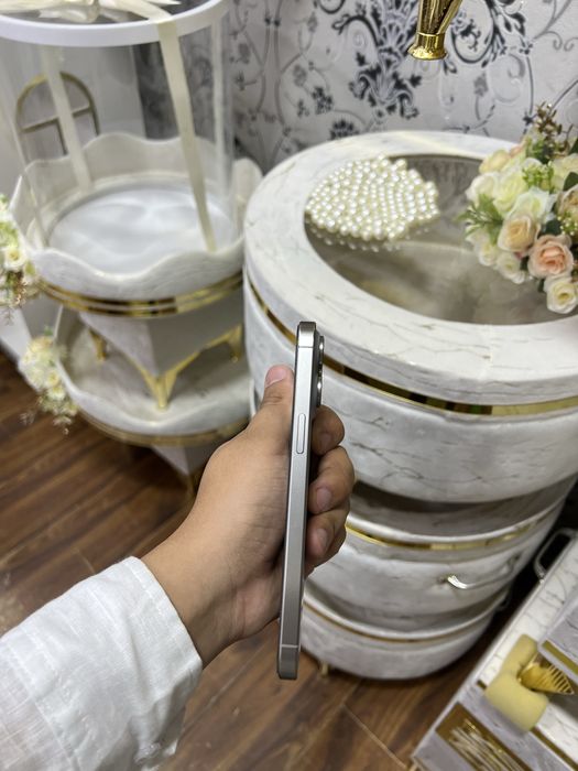 Iphone 15pro max sotiladi