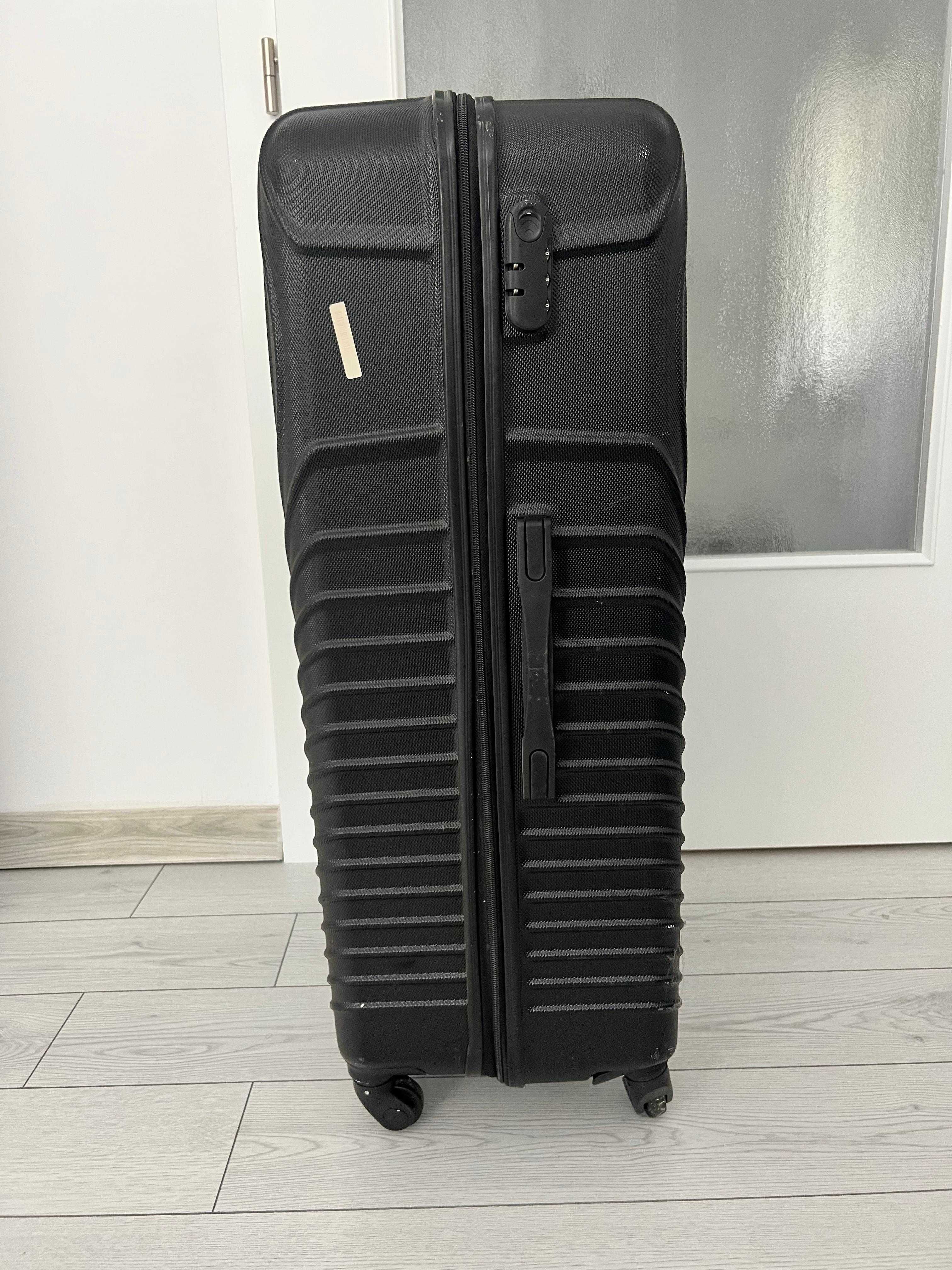 Troller mare 80 cm, ideal pentru calatorii lungi – stare excelenta!