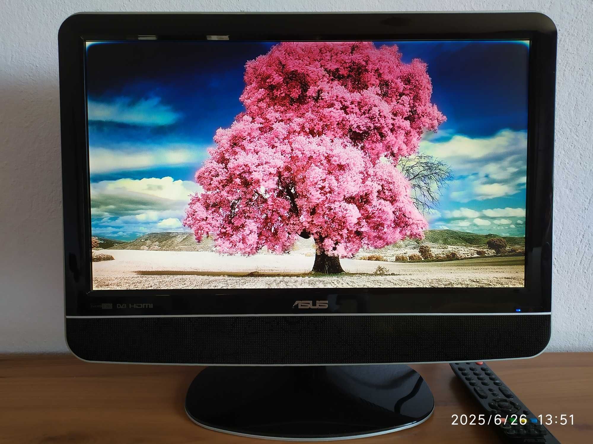 Телевизор/ монитор: ASUS - 54,6 см.
