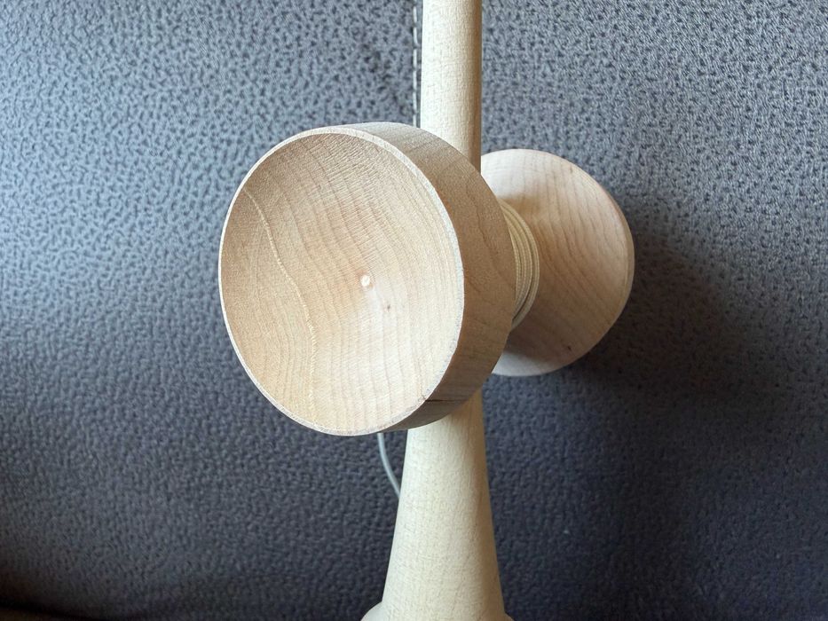 Ken SWEETS Maple pentru Kendama