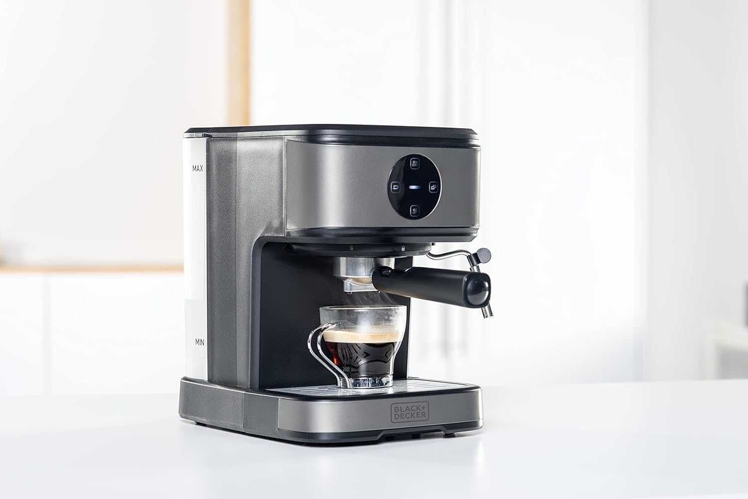 ПРОМО Нова 2г Гаранция Еспресо Кафемашина Black&Decker BXCO850E 20bar