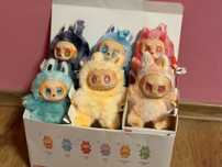 Labubu Pop Mart