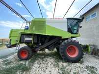 CLAAS Avero 240 – 2250 h lucru – Heder grâu + porumb + floare + rapiță