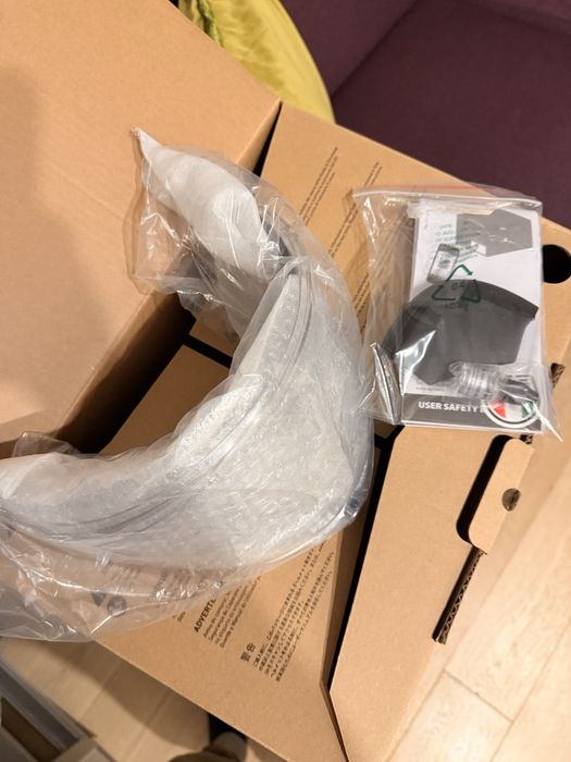 AGV K6 S Slashcut + 2 viziere extra + Cardo Packtalk Edge