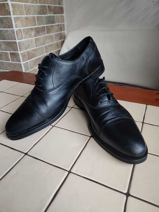 Естествена кожа черни мъжки обувки 43 номер