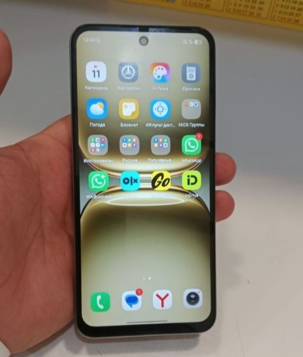 Продам телефон Redmi TECNO SPARK Go 2 память 128гб состояние идеальное