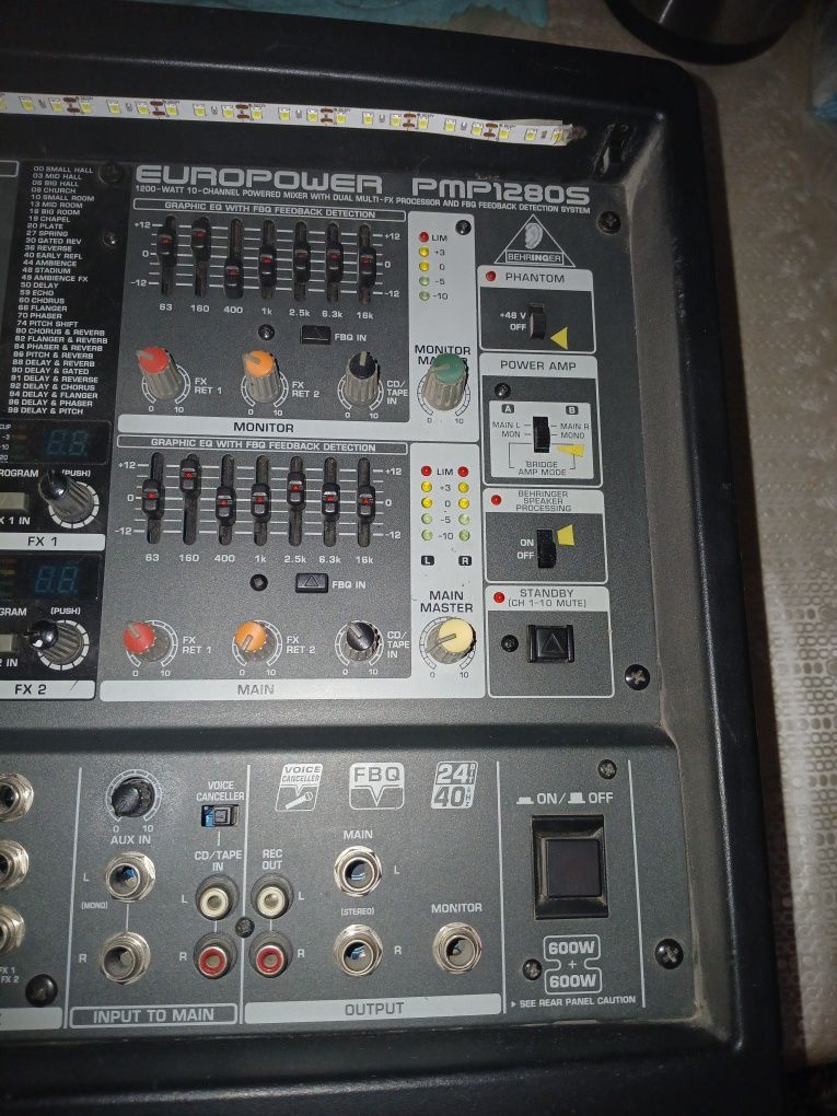 Behringer 1200watt 600×2 watt.usilitel.(усилитель микшер)