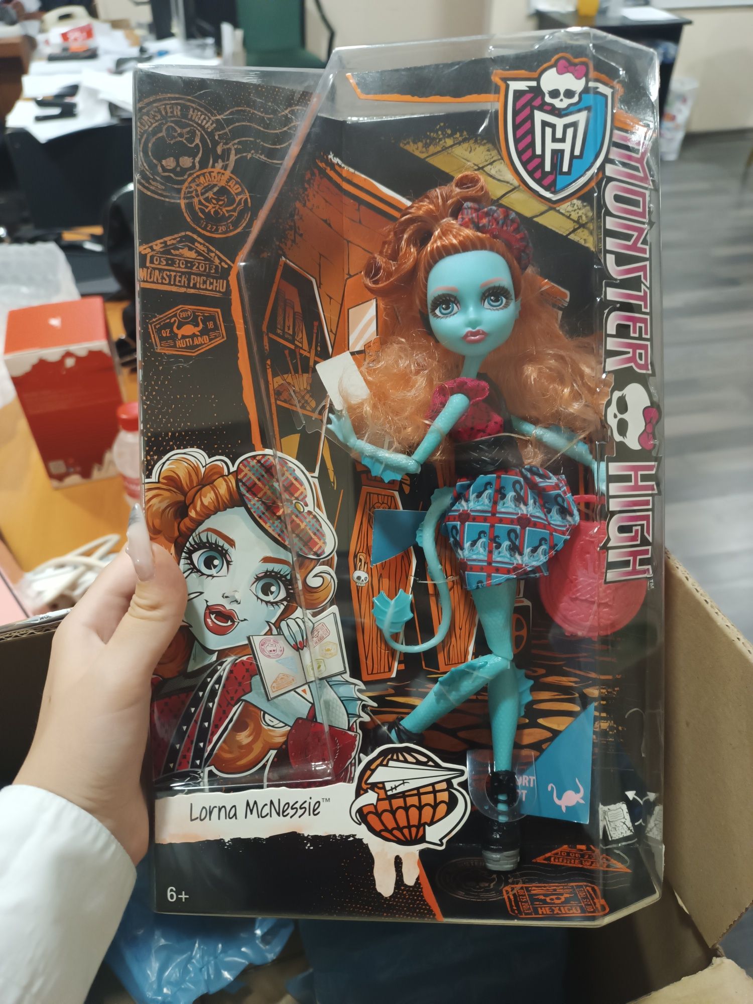 Monster High Lorna McNessie Монстър Хай Monster Exchange
