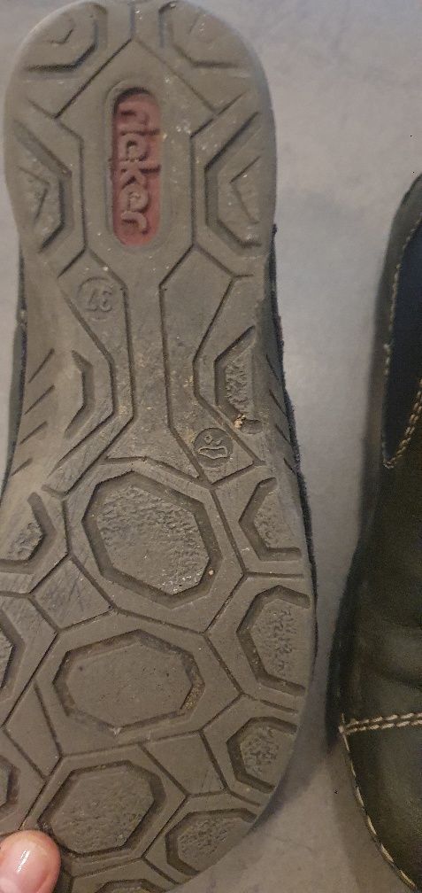 Pantofi de piele naturala