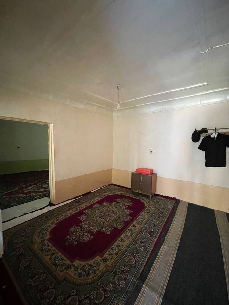 Sergili hovli. Bezxazayka 500$. Kelishiladi bez makler