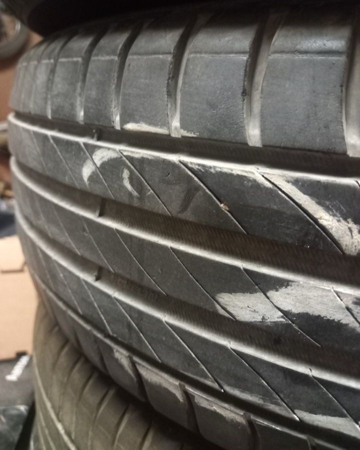4 броя гуми michelin 185 65 15