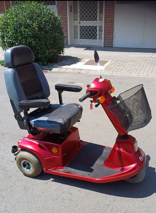 SCUTER ELECTRIC EL GO pentru persoane cu dizabilitati sau varstnici