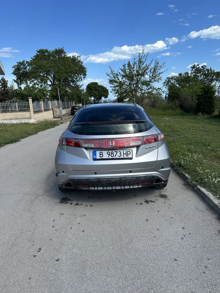 Honda Civic 1.8 ГАЗ НАВИГАЦИЯ