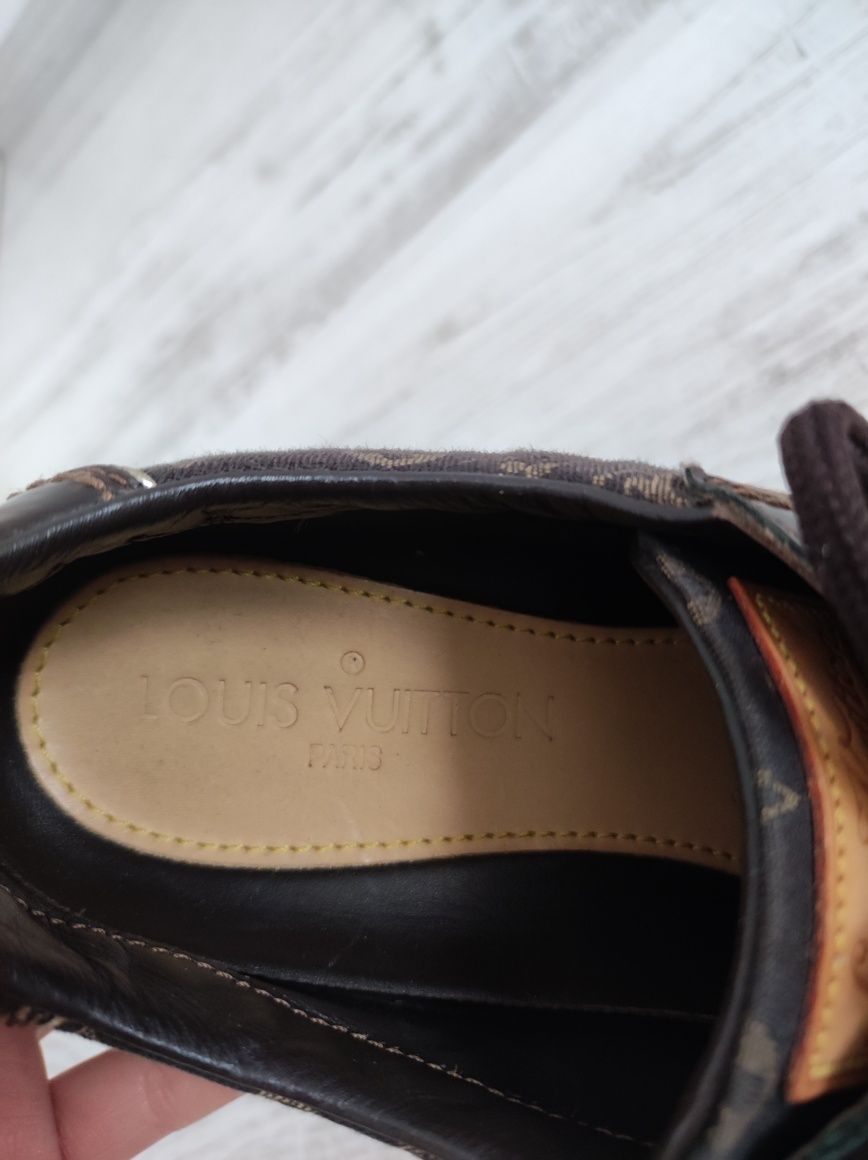 Обувки Louis Vuitton естествена кожа 100% оригинални