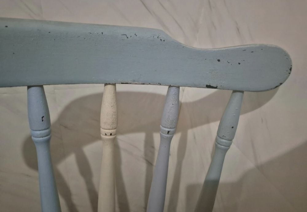 Set scaune lemn masiv și masa,