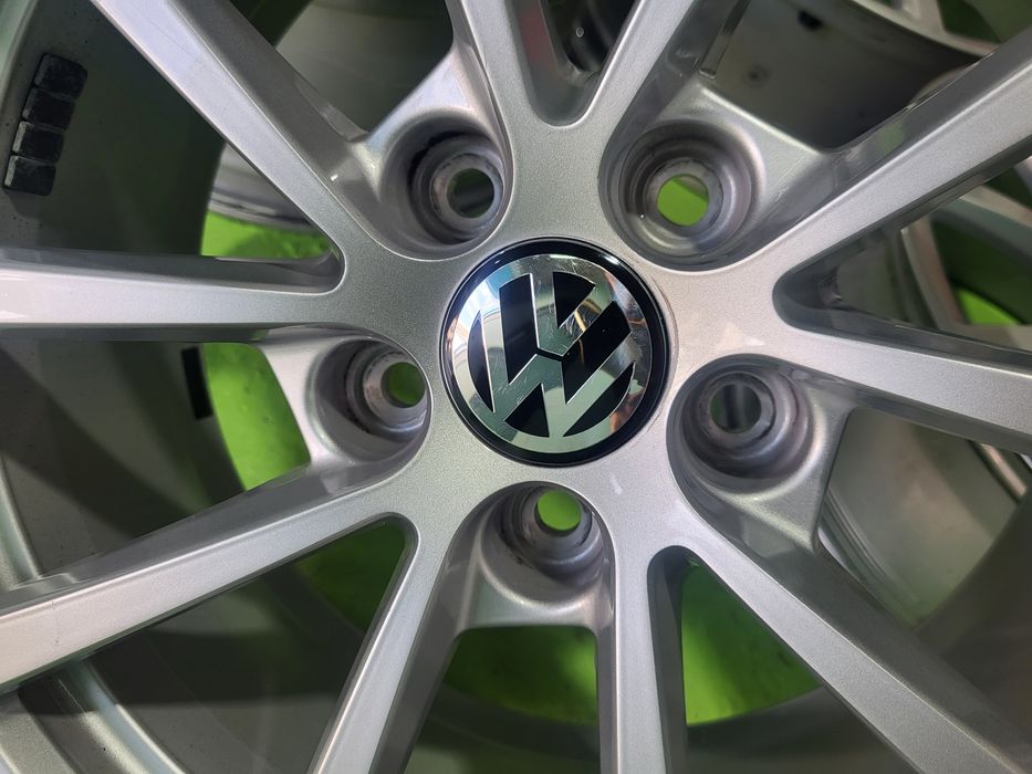 17 5x112 Vw Passat Touran Tiguan Caddy golf audi Skoda 5х112