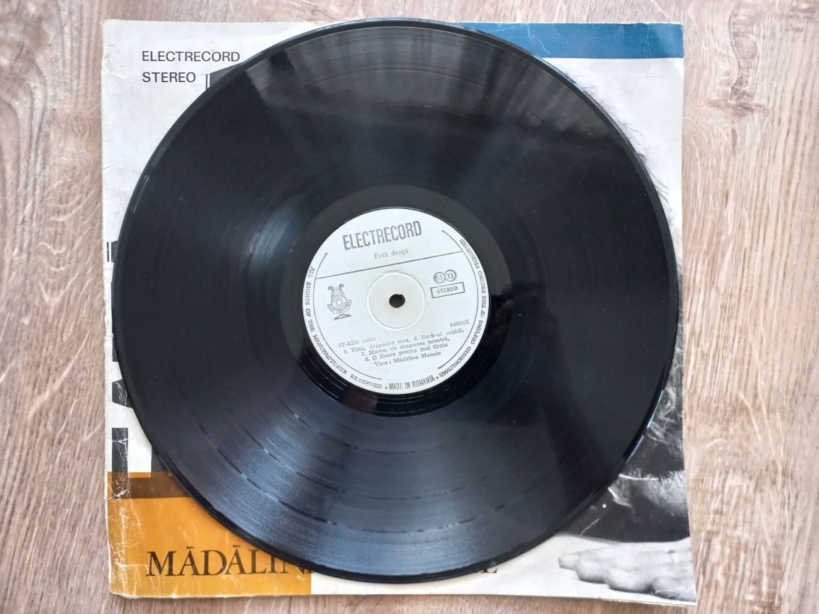 Vinil Madalina Manole