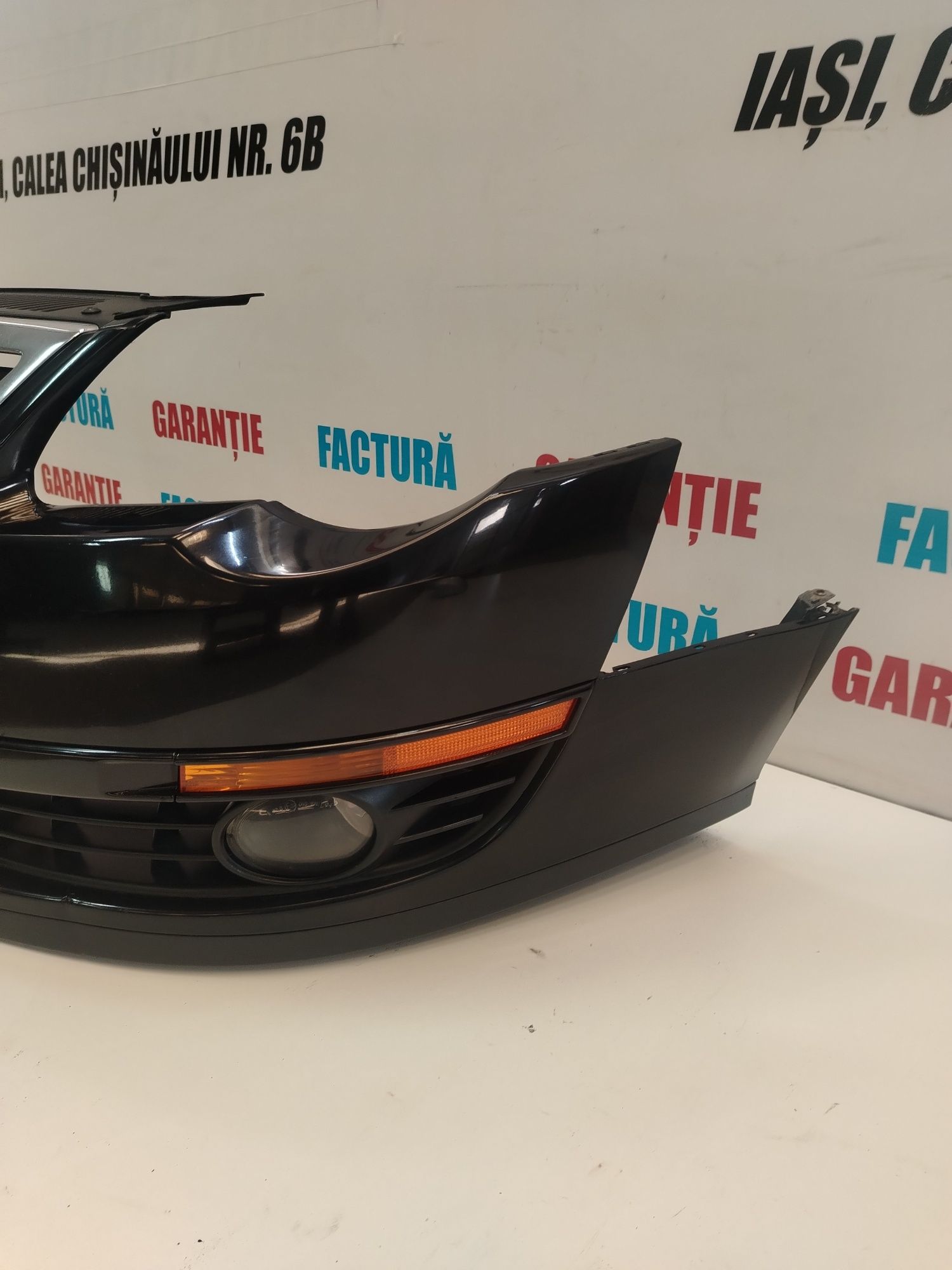 Bara spoiler fata Passat B6 Negra Negru LC9X Originala