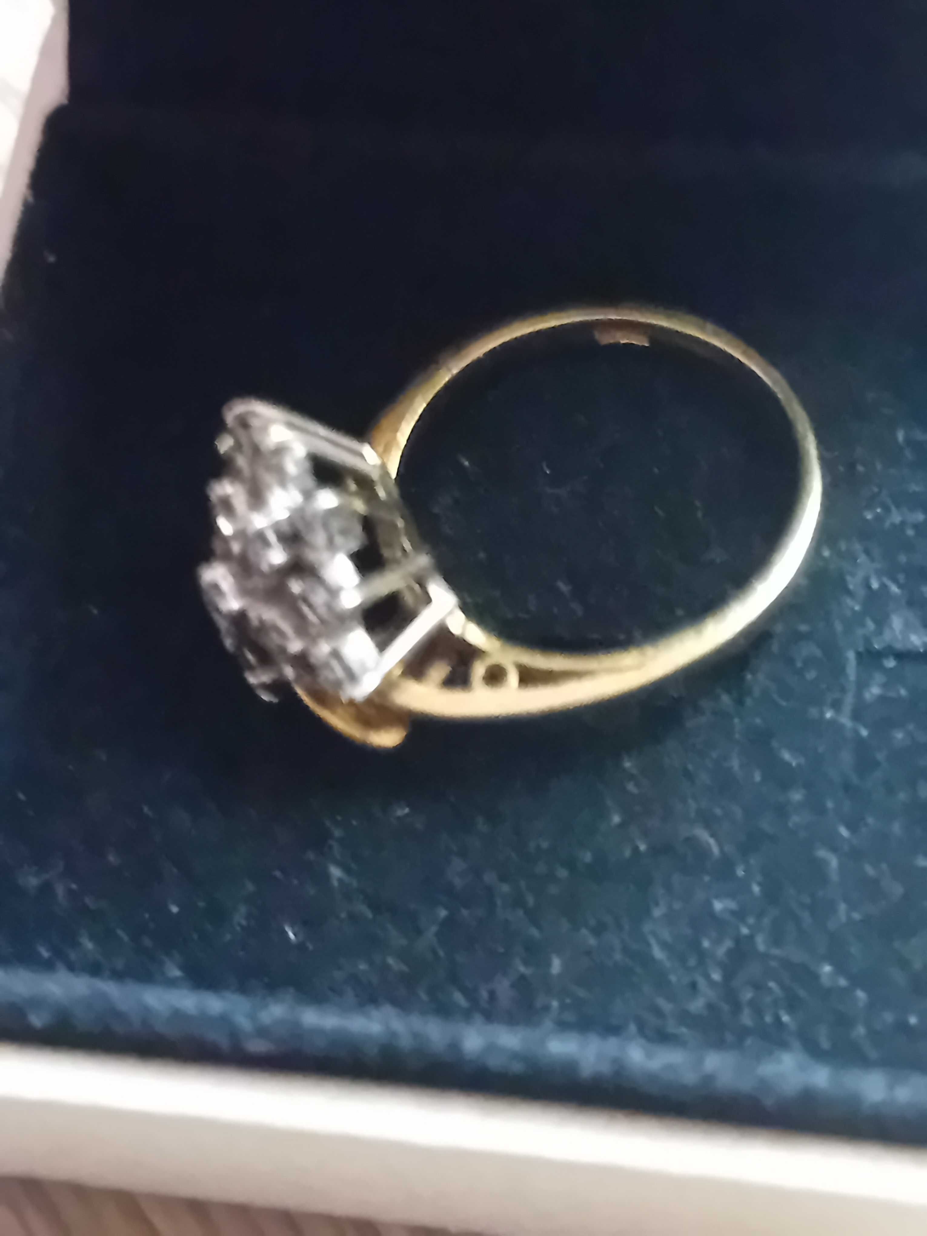Старинен златен пръстен с естествени диаманти/злато 18 карата