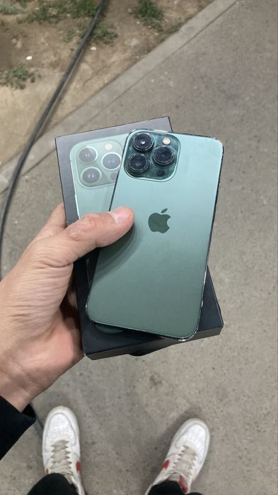 Продам Айфон 13 Про