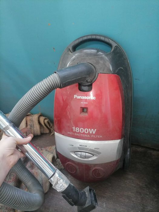 Продам Пылесосы бу