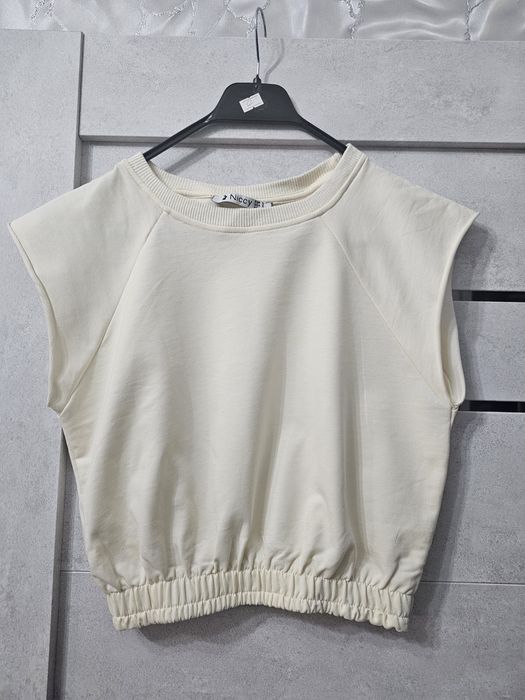 Костюм двойка на девочку,  11-12 лет, б/у. Размер S