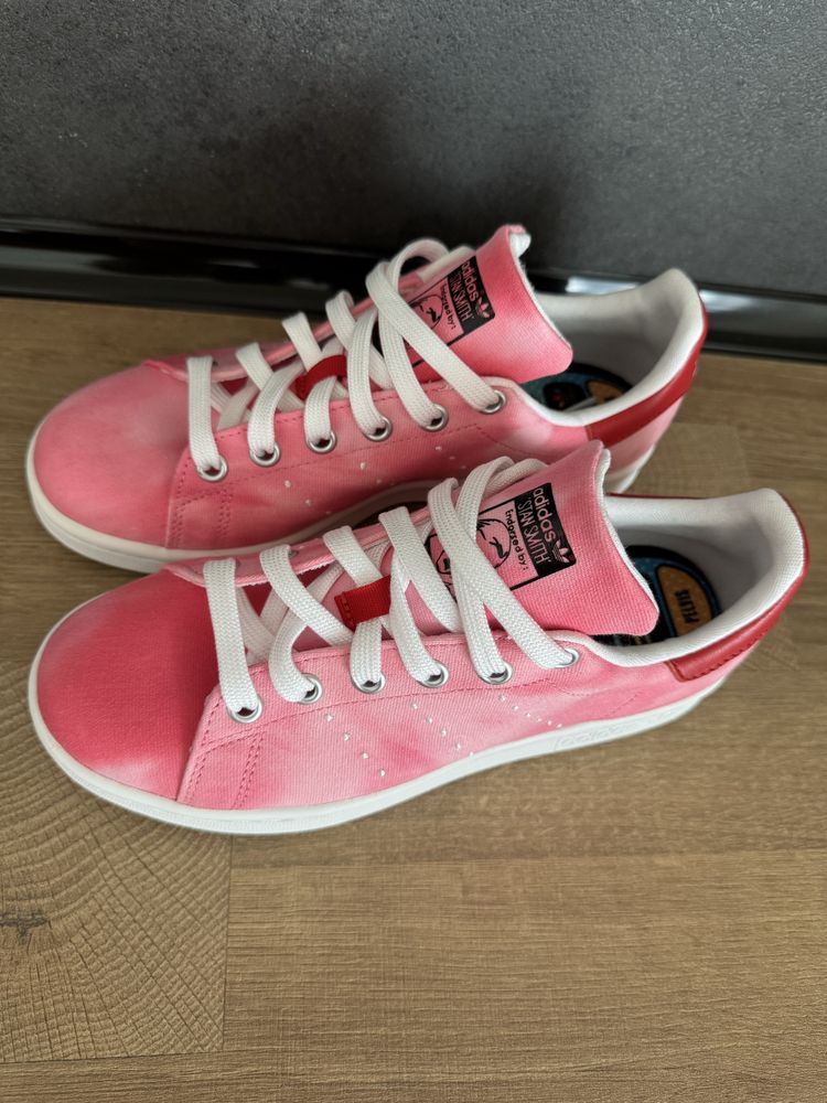 Оригинални кецове adidas Pharrell Williams