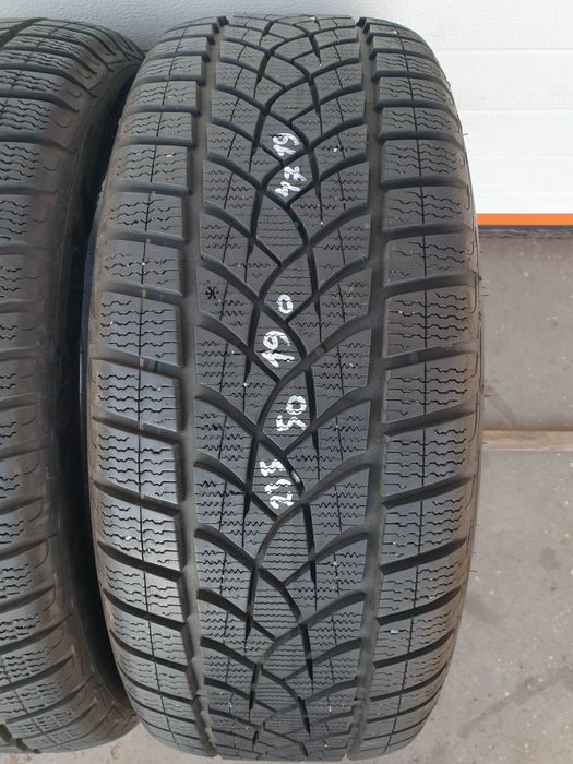 Зимни гуми 2 броя GOODYEAR UltraGrip 235 50 R19 дот 4719