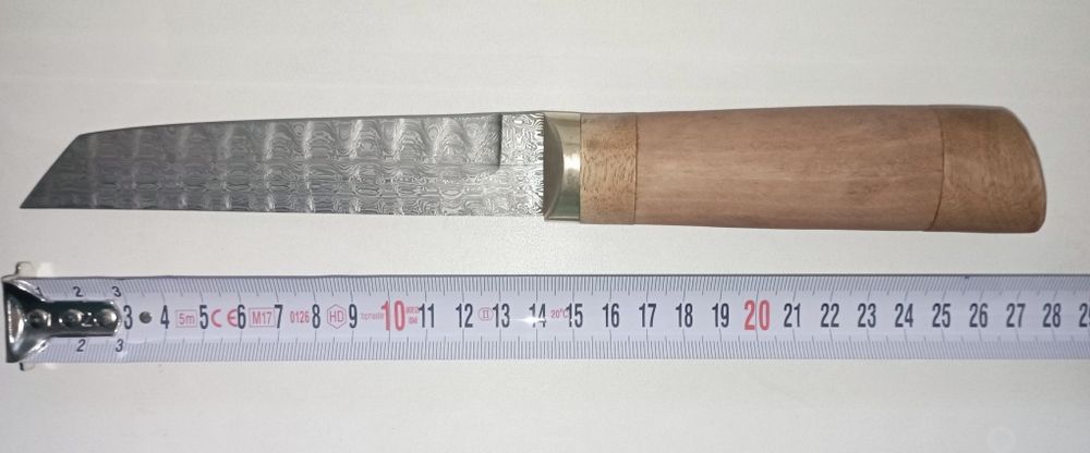 Нож от Дамаска стомана с клеймо - 300 лв.