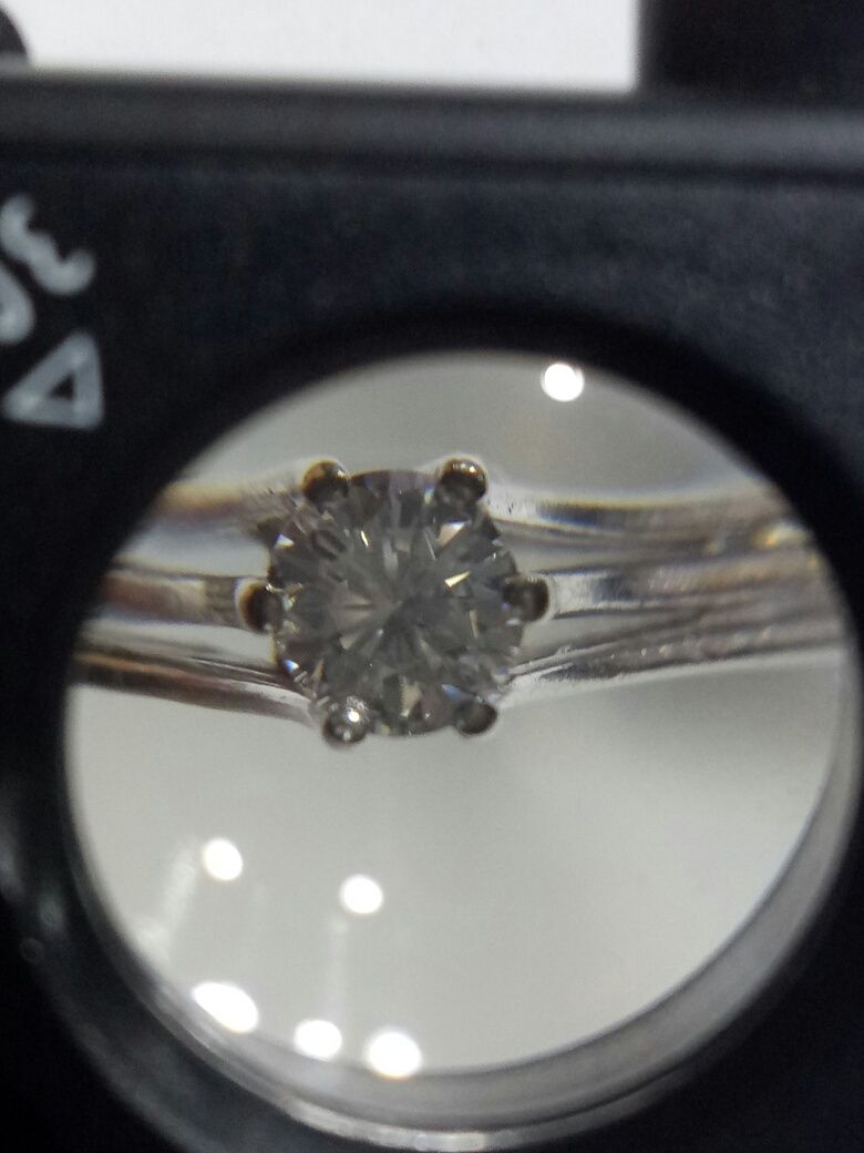 Vind inel solitar din aur alb 14kt cu diamant 0.55ct