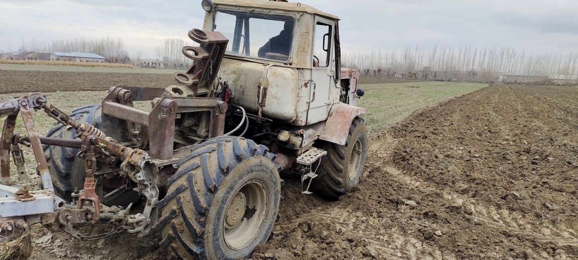 Скрейпер  T 150(kasimsot) haydov traktori magnum new holland lardan q