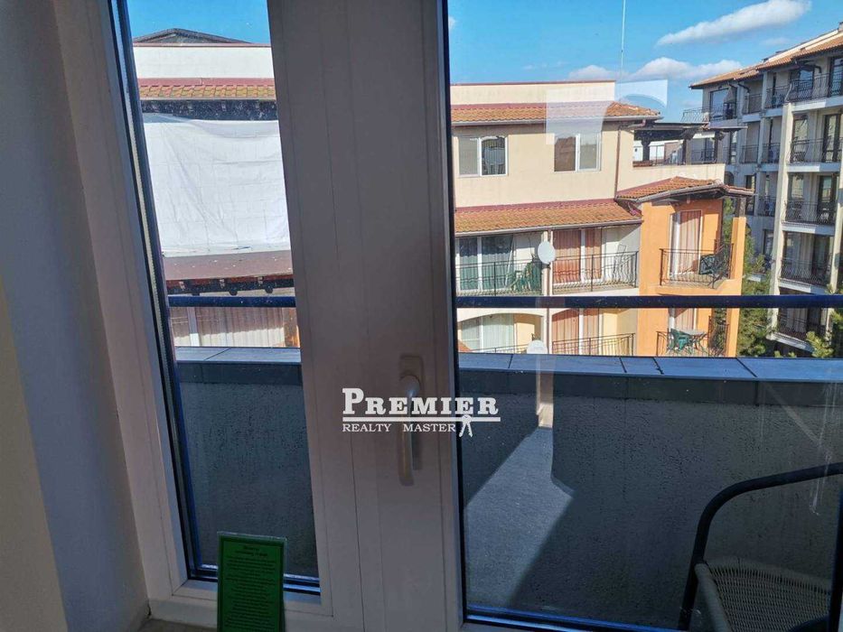 Продава се Едностаен апартамент в к.к. Слънчев бряг - 39 кв.м за 998 €/кв.м - Снимка #2