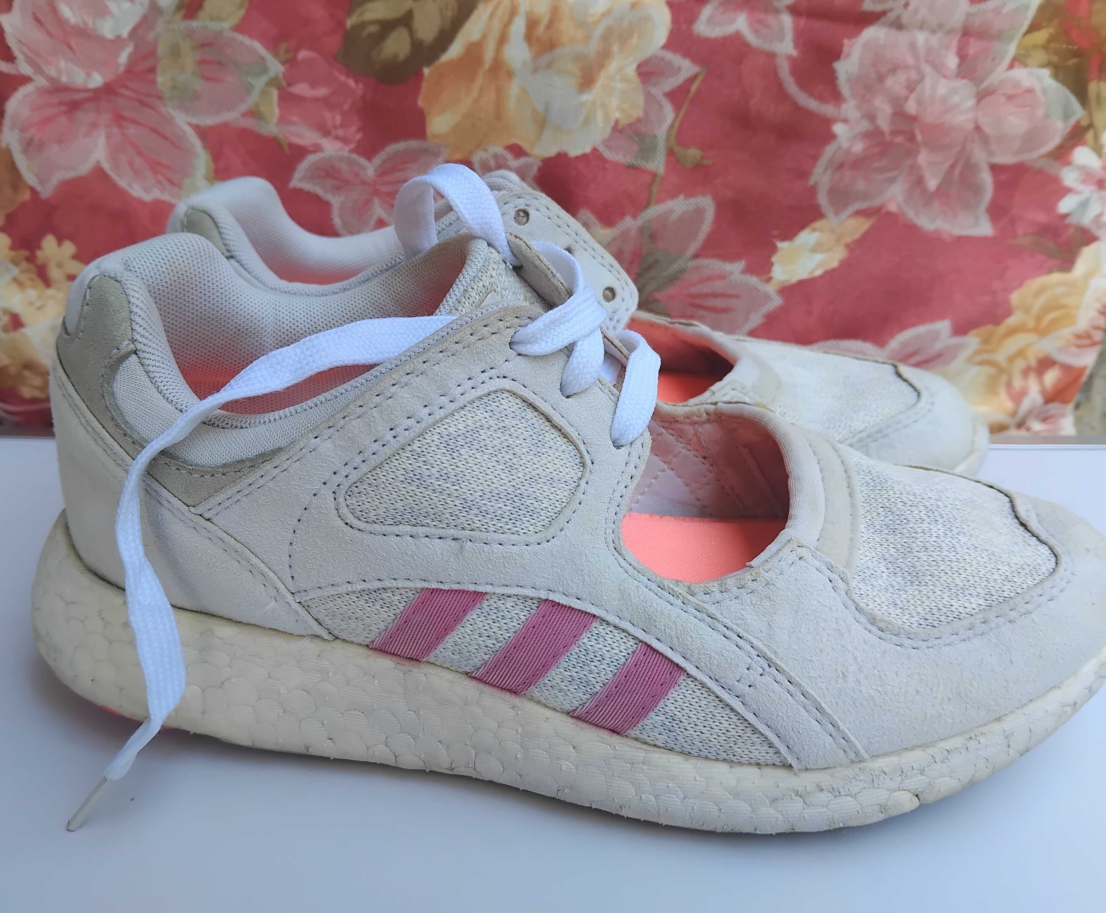 Летни дамски маратонки Adidas Equipment Racing 91 16 BA7590