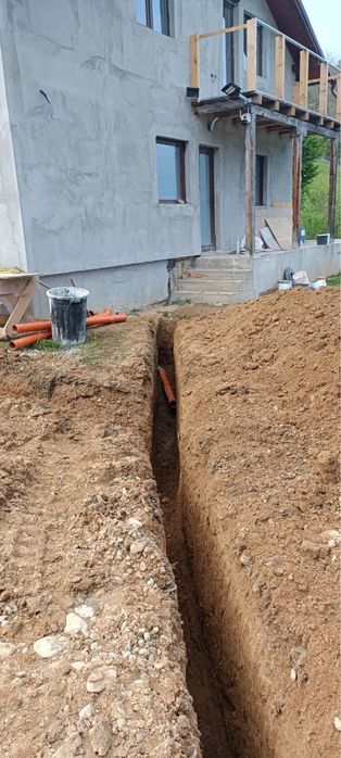 Carat nisip, balast, moloz , mini excavator, sapat morminte