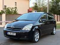 Toyota Corolla Verso 7 locuri 2006 2.2 L diesel 177 cp impecabil vari