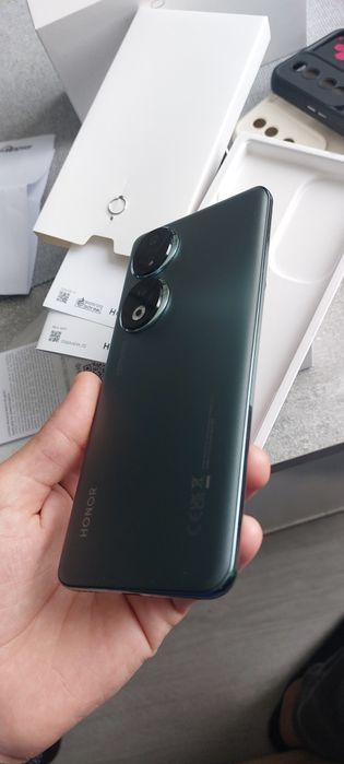 Телефон Honor 90 12ram 512gb