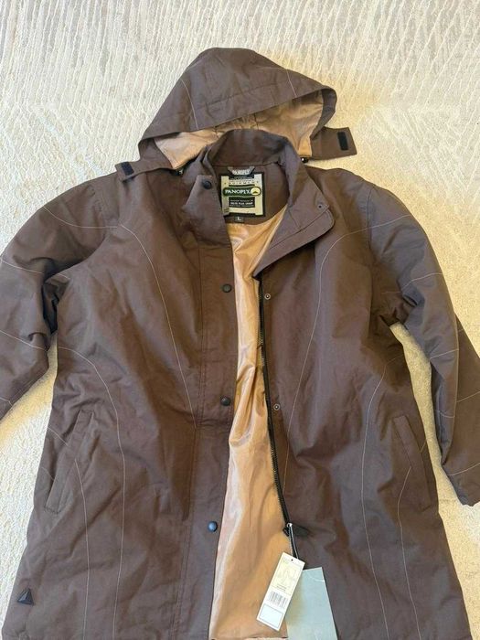 Куртка осенняя в хорошем качестве