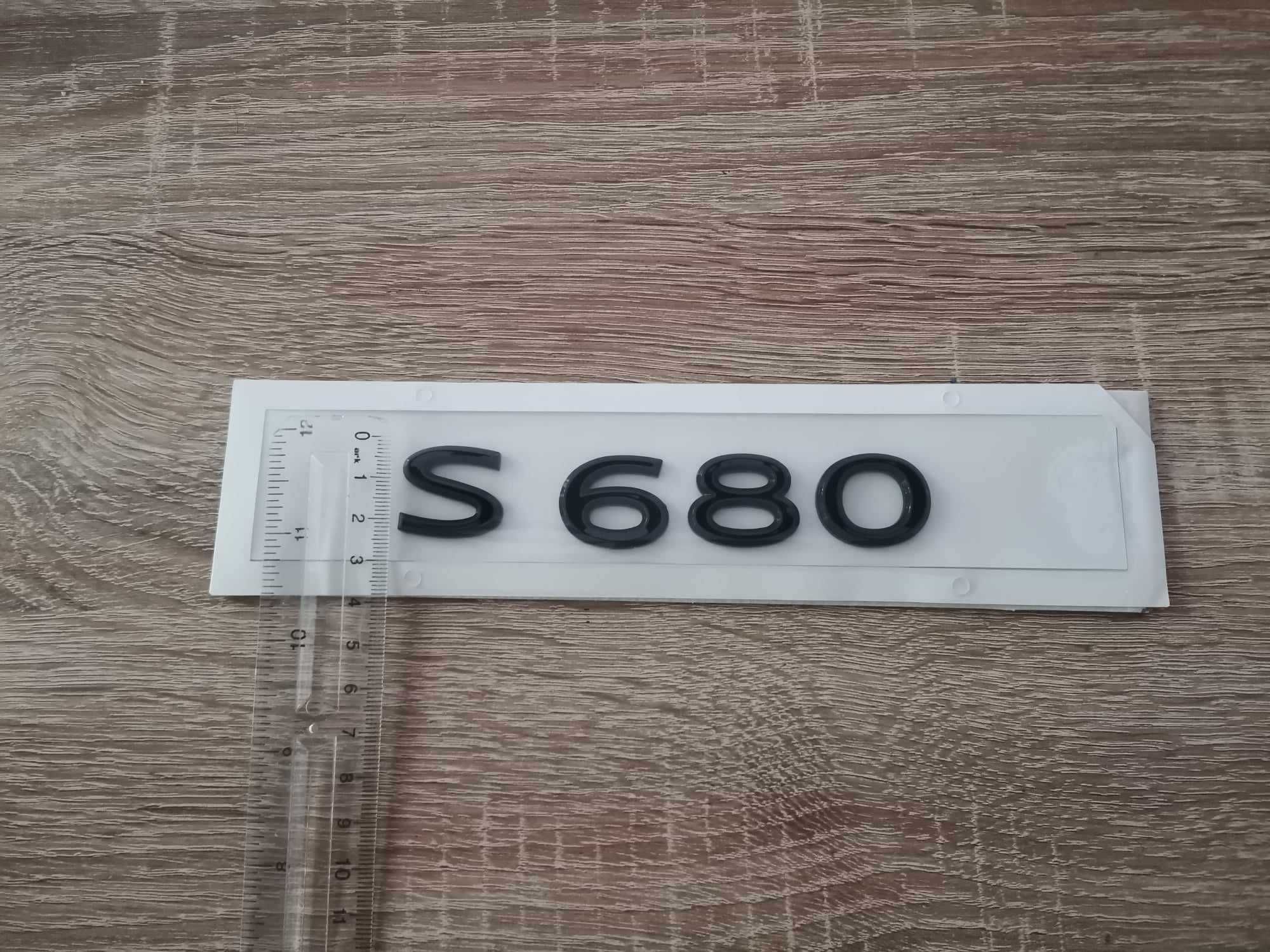 черен надпис нов стил Mercedes Benz S 680 W223
