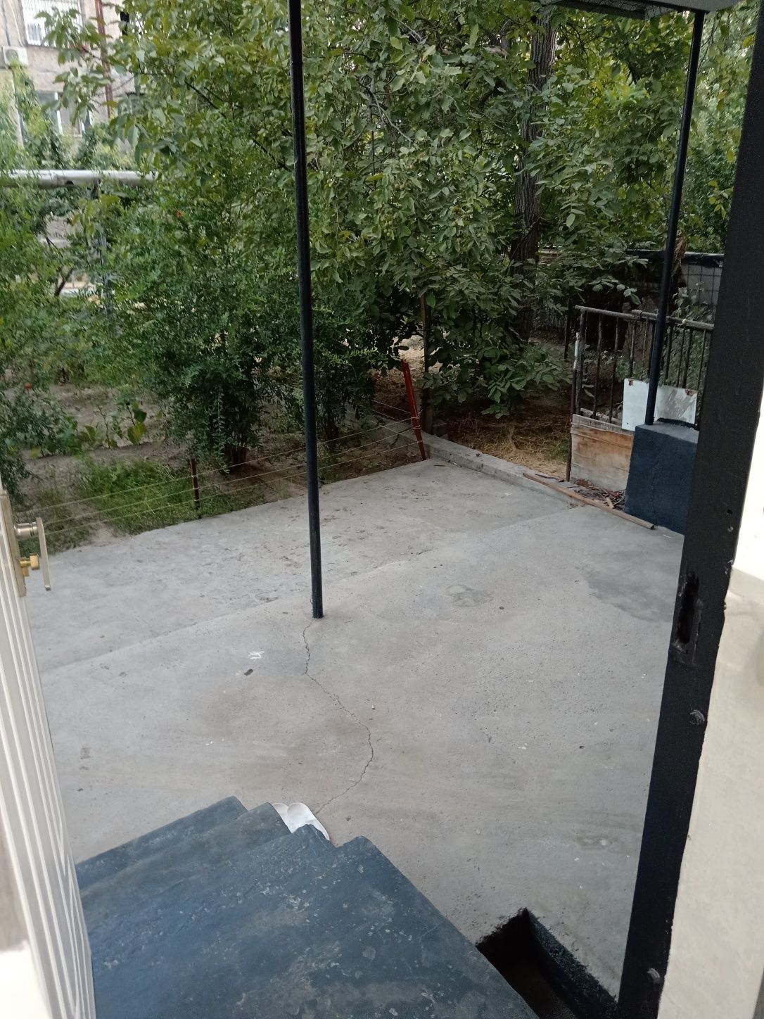 Arenda Qoraqamish 2/5. 2 xona 3 xona qilingan Oila va qizlarga