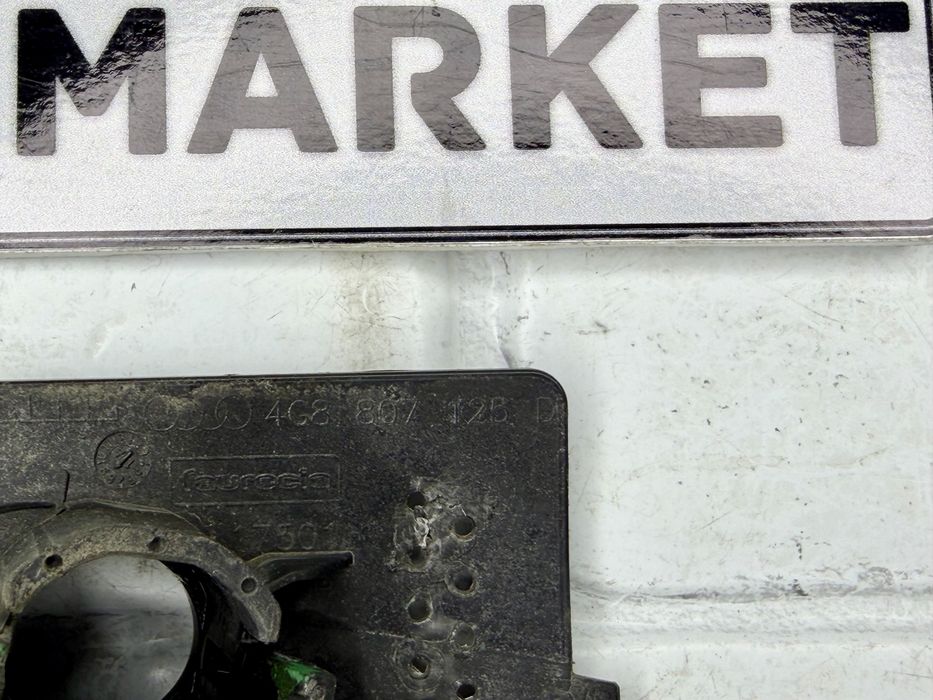 Стойка за сензор самопаркиране AUDI A7 4G 4G8807125D