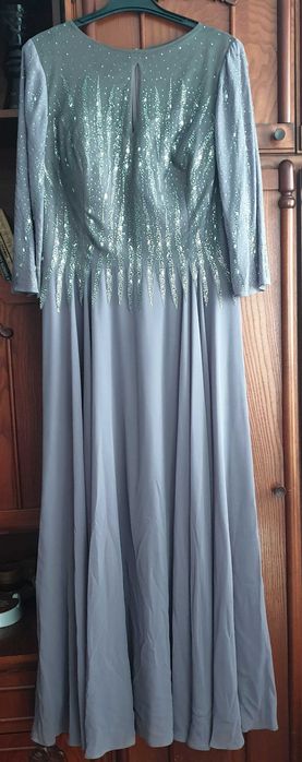 Rochie de ocazie purtata o data