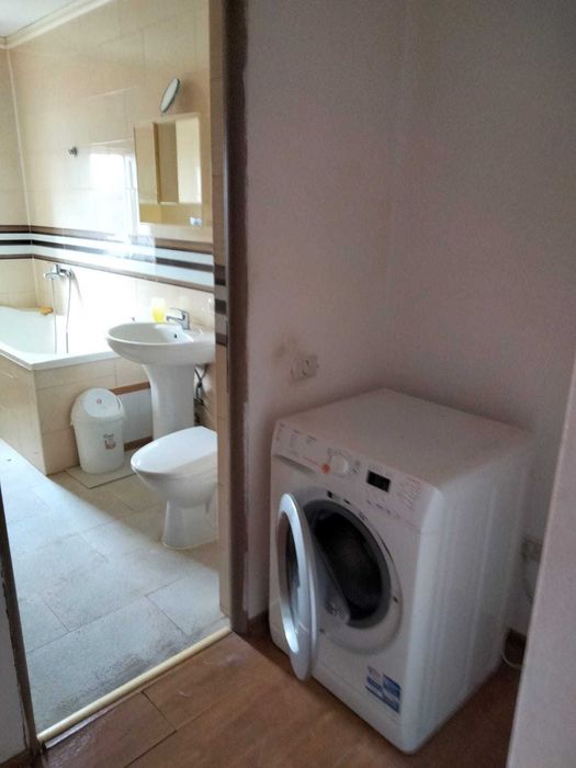 Proprietar, inchiriez