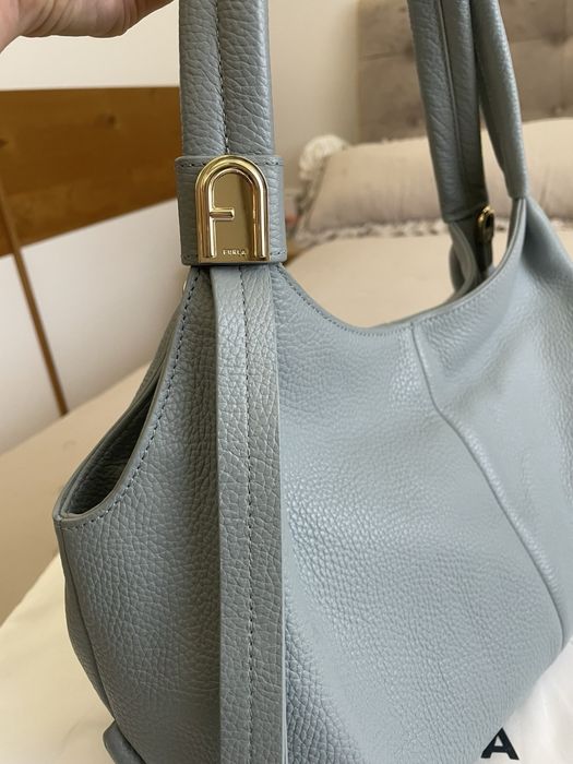 Чисто нова чанта Furla
