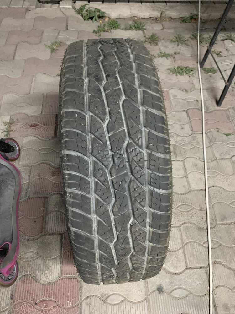 Maxxis A/T 771 bravo 235/65R17