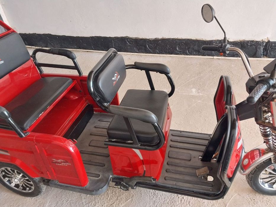 3 колёсный скутер