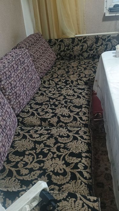 Продаётся    диван