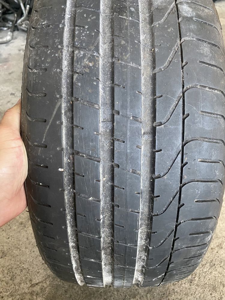 PIRELLI PZERO гуми 2бр. 235/35/19