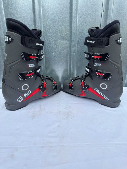 Clapari ski schi Salomon R100 marime Eur:46 Mondo:30 344mm flex:100
