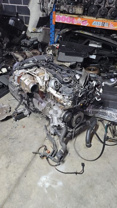 Anexe motor 3.0 mercedes 6 în linie